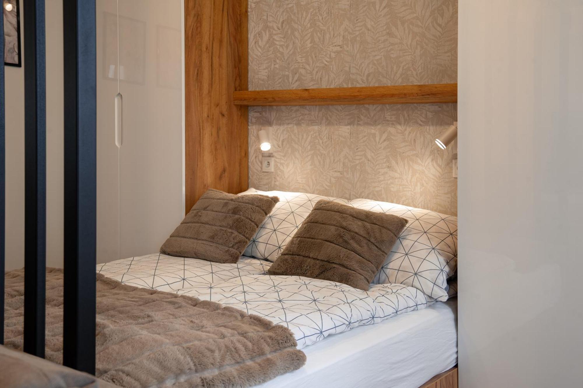 Ekskluzywny Apartament + Garaz Krasków Eksteriør bilde